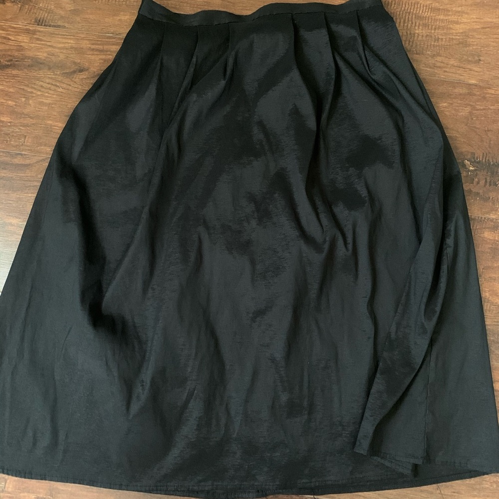 Forever 21 black midi skirt